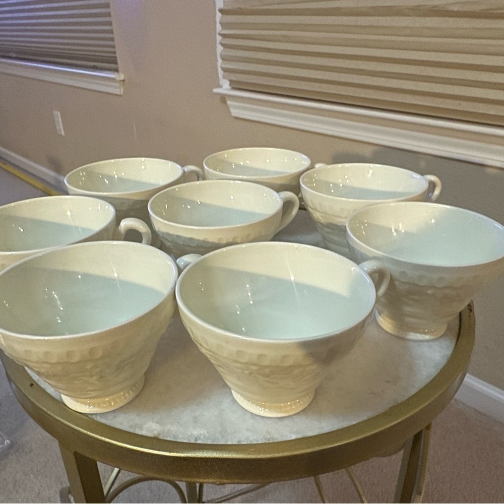 Wedgwood Wellesley Ivory Teacup Set of 4 Made in England